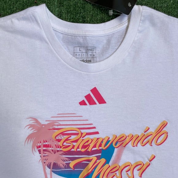 Adidas tshirt - Picture 2 of 3